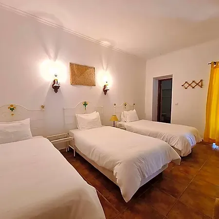 Casa Da Mae Lodge *
