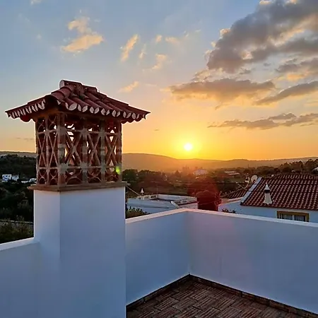 Casa Da Mae