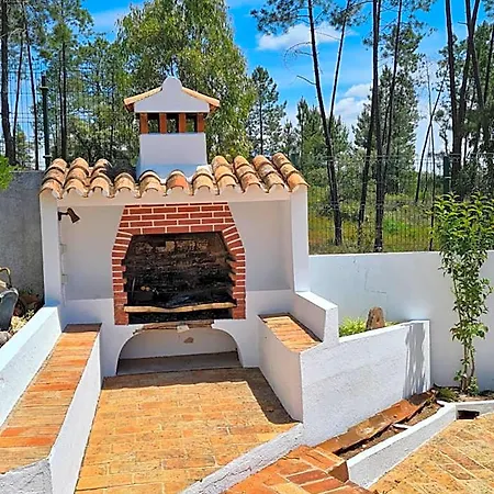 Casa Da Mae Lodge Salir